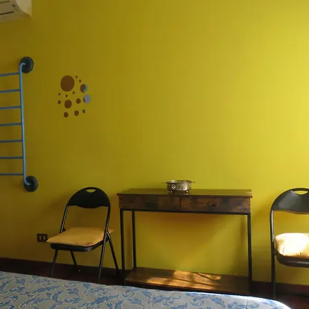 Maddy House * רומא