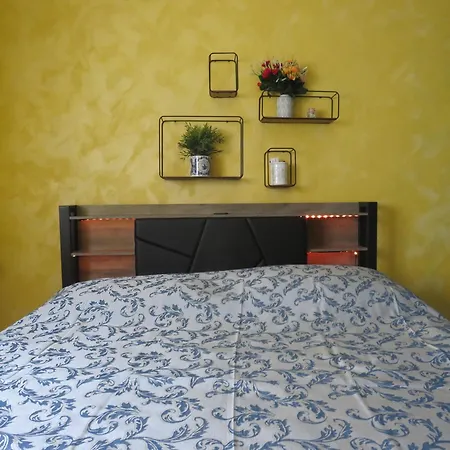 Maddy House * רומא